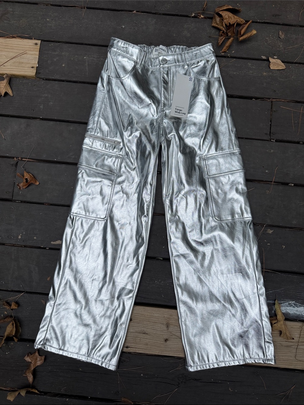 No Boundaries Cargo Wide Leg Metallic Silver Cargo Pants size M (8-10)